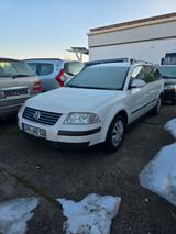 Volkswagen Passat Variant 1.6 Trendline Variant Trendline - gebrauchte VW Passat Variant aus dem Jahr 2004