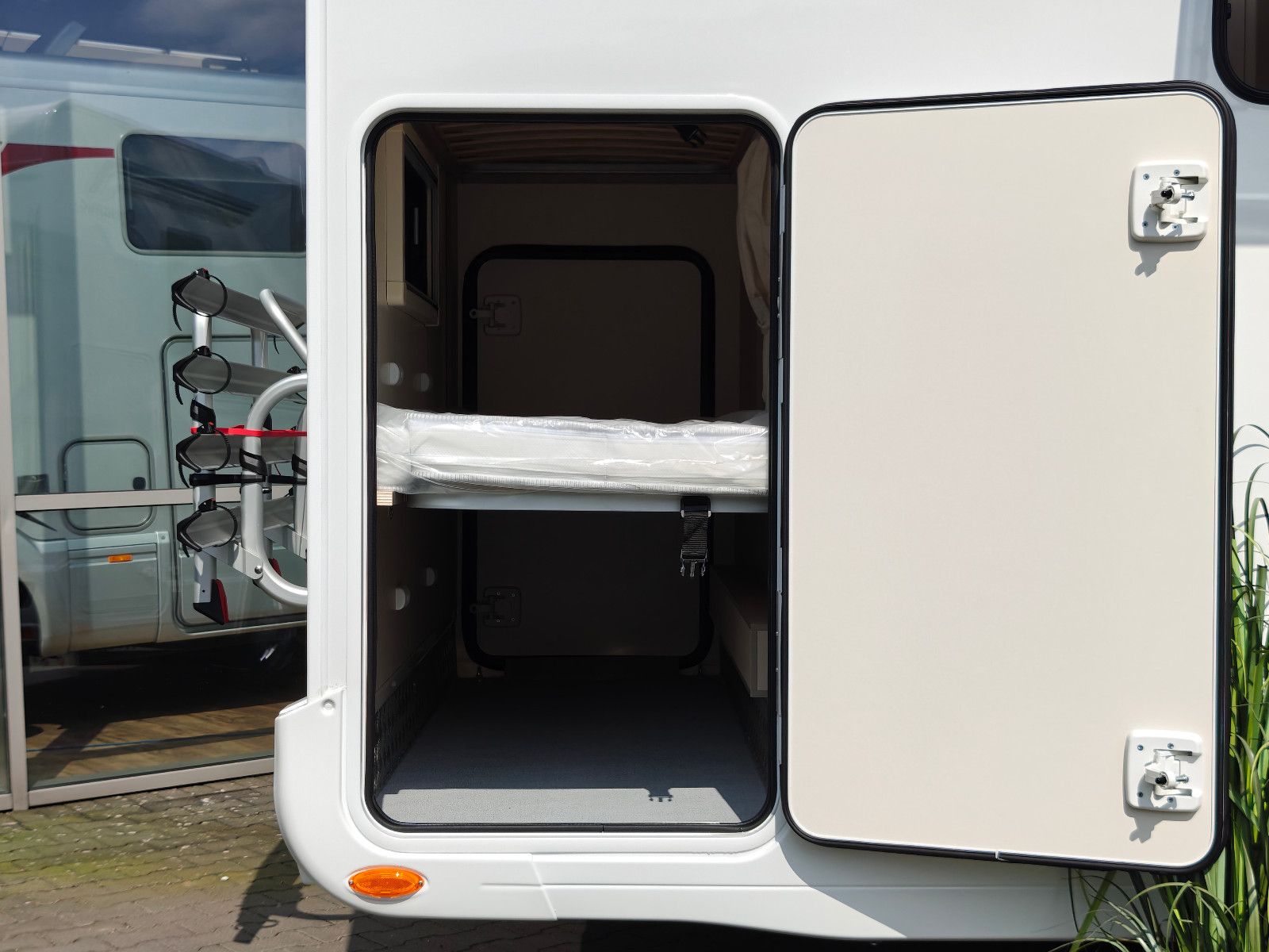 Fahrzeugabbildung XGO Dynamic 39 Lounge - Modell 2025 - SUMMER DEAL!