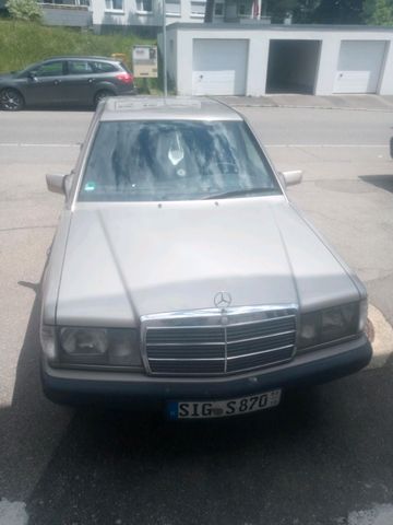 Mercedes-Benz Mercedes 190e 2,3 8V Herbstangebot