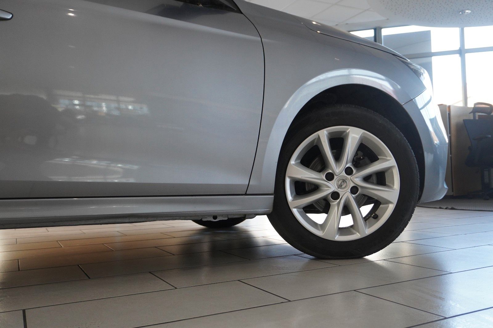 Fahrzeugabbildung Opel Corsa F 1.2 ELEGANCE NAVI/LED/TEMP./SPORT/DAB+