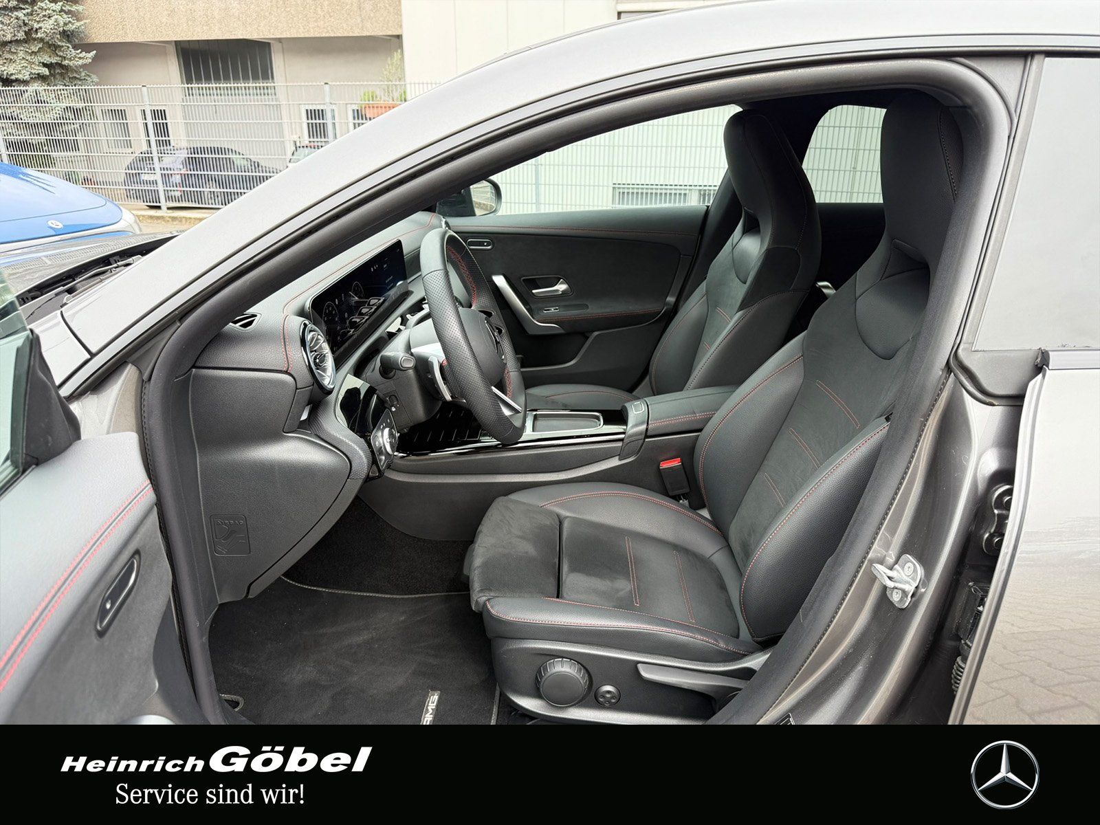 Fahrzeugabbildung Mercedes-Benz CLA 200 AMG*TOTWINKEL*KEYLESS*LED*KAMERA*