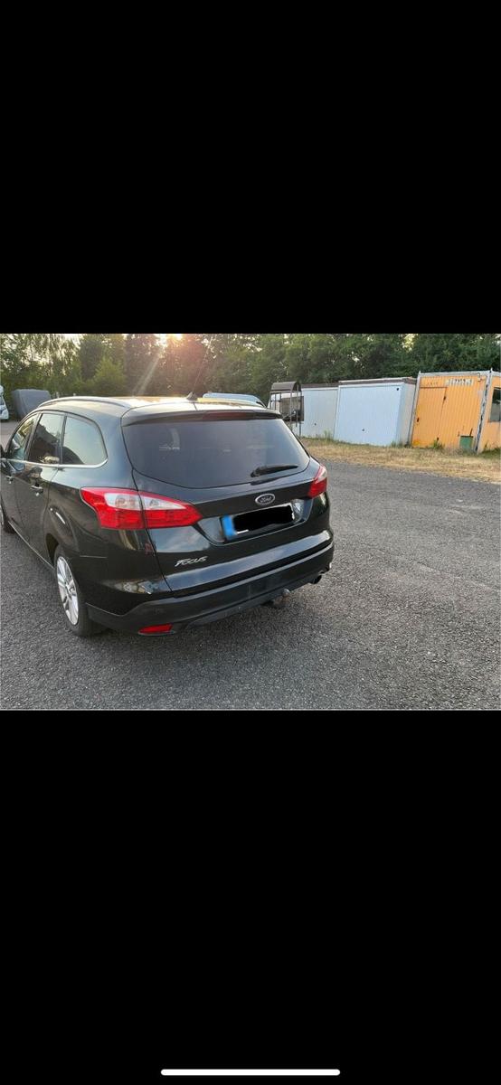 Ford Focus 2012 — engine 116 HP (85kW)