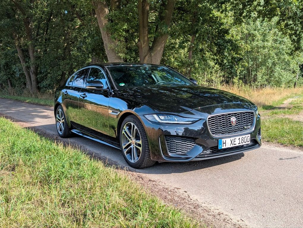Image of Jaguar XE