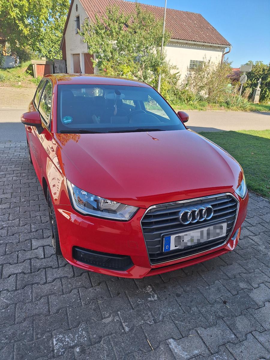 Audi A1 1.4 TFSI - Neu ZR,Insp.,Br. hi.,etc. - 8-fach