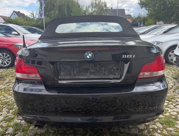 BMW 118 - 6