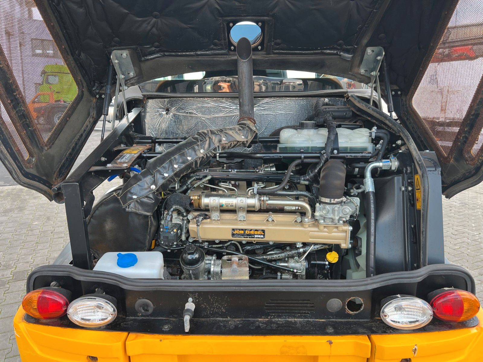 Fahrzeugabbildung JCB 407 SV / nur 268h! / Klappschaufel & Gabel