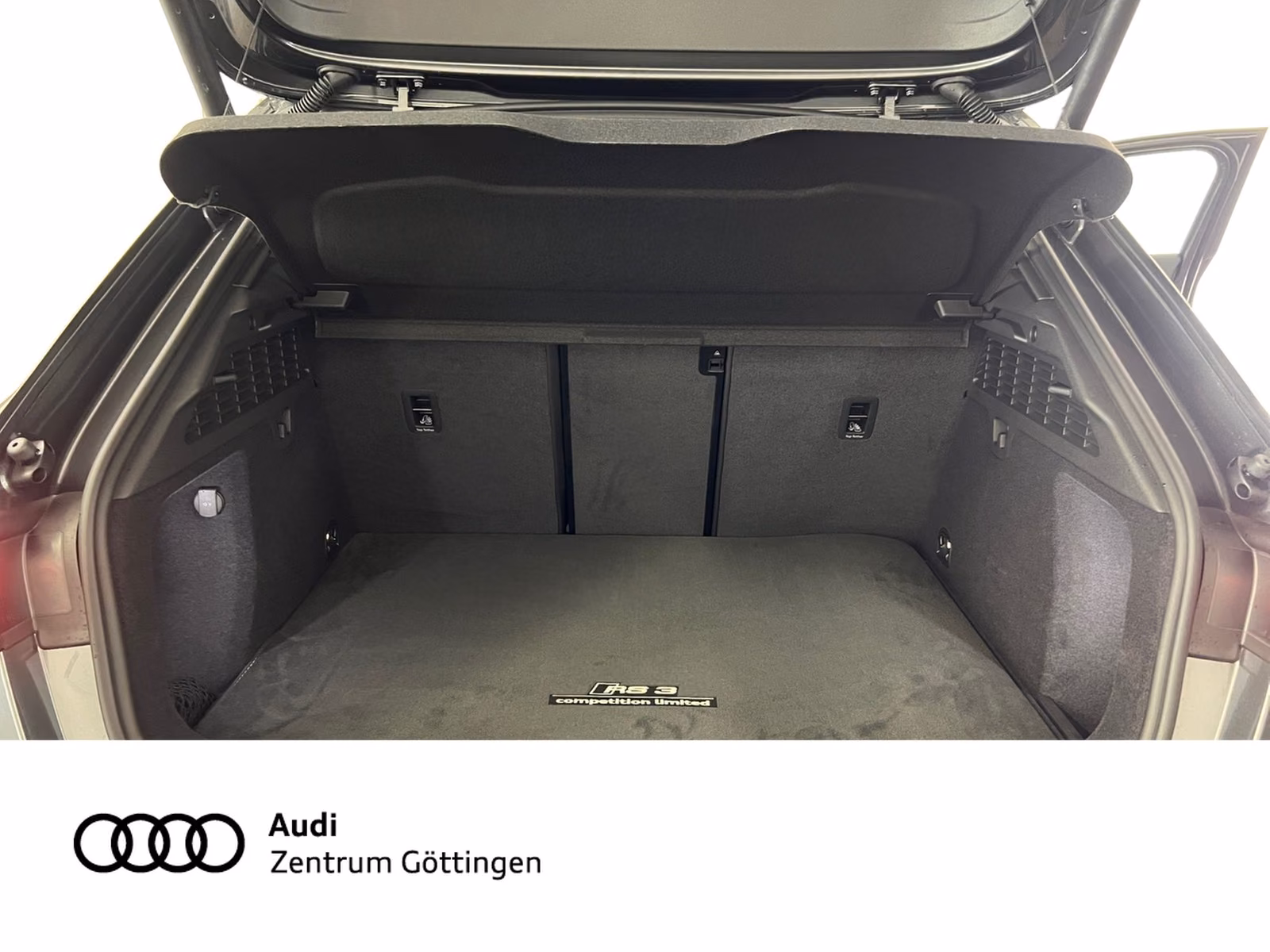 Audi RS 3 Sportback quattro 294kW competition limited