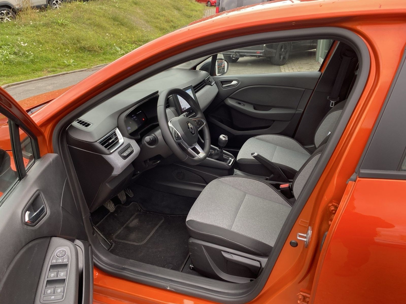 Renault Clio - Bild 11