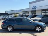 Skoda Superb Combi Ambition DSG, Leder, NAVI, Euro6 - Skoda Superb: Combi Eu