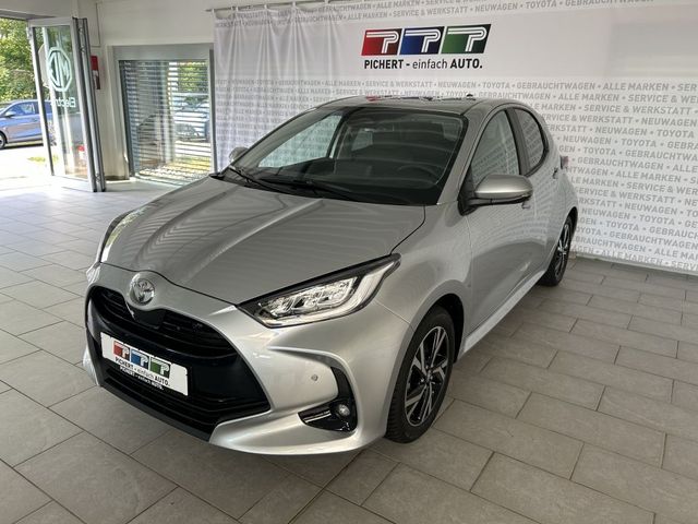 Toyota Yaris Hybrid 116 1.5 VVT-i Teamplayer