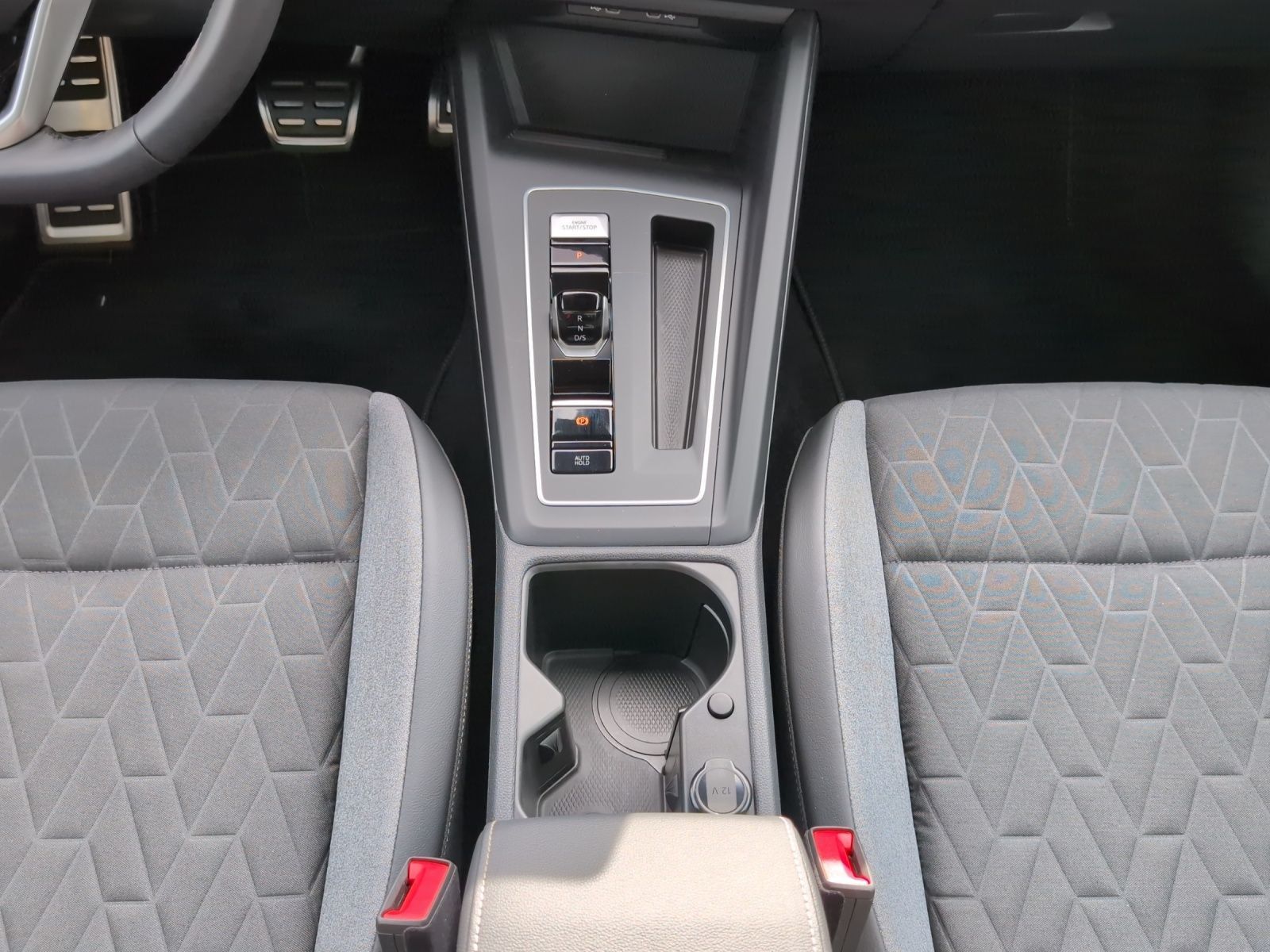 Volkswagen Golf - Bild 9