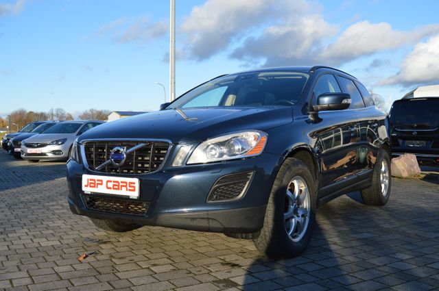 Volvo XC 60 Momentum AWD