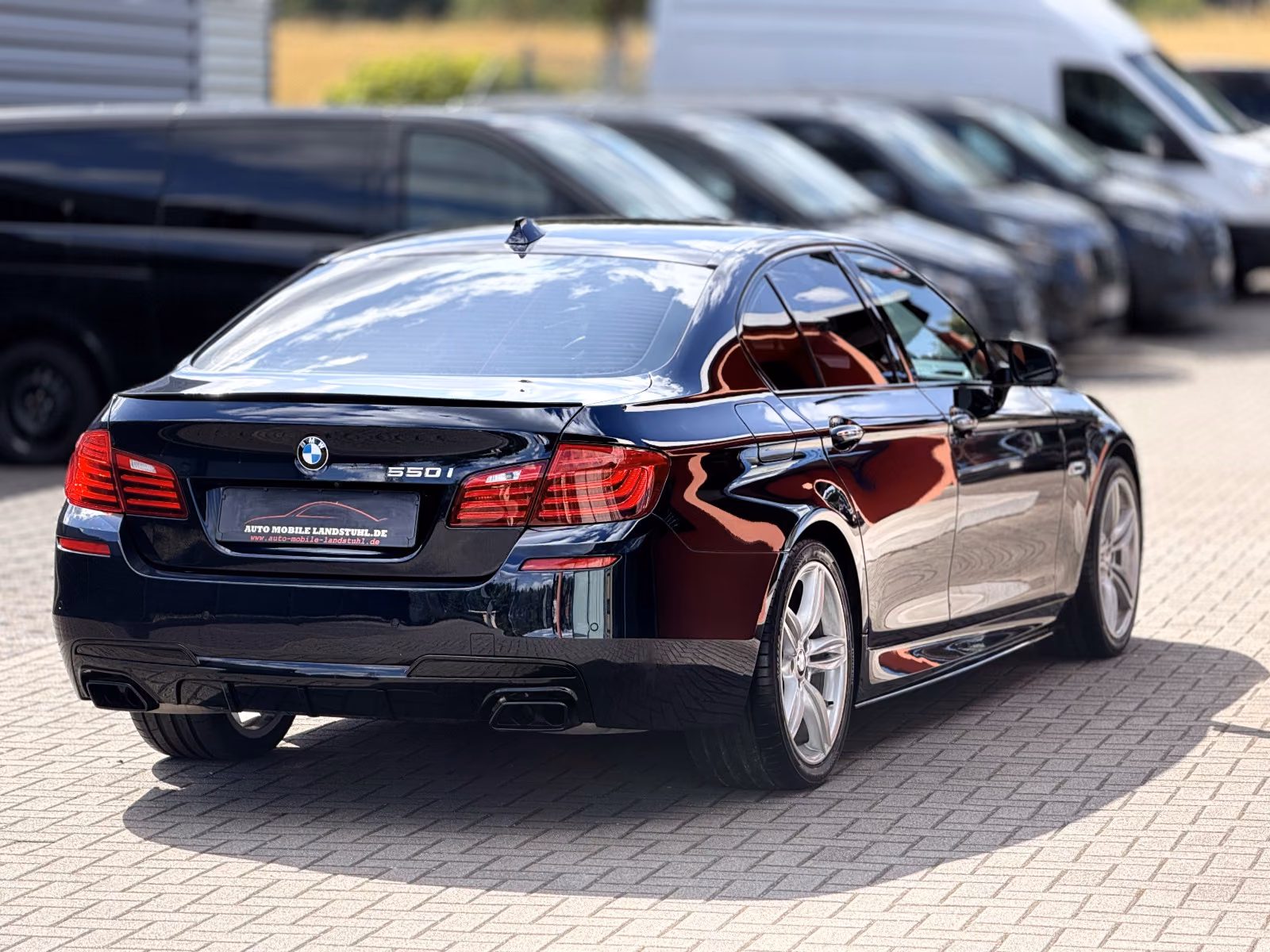 BMW 550i LCI M Sport | 449 ch | BVA | Affichage tête haute | Soft Close | Caméras 360 | Harman Kardon
