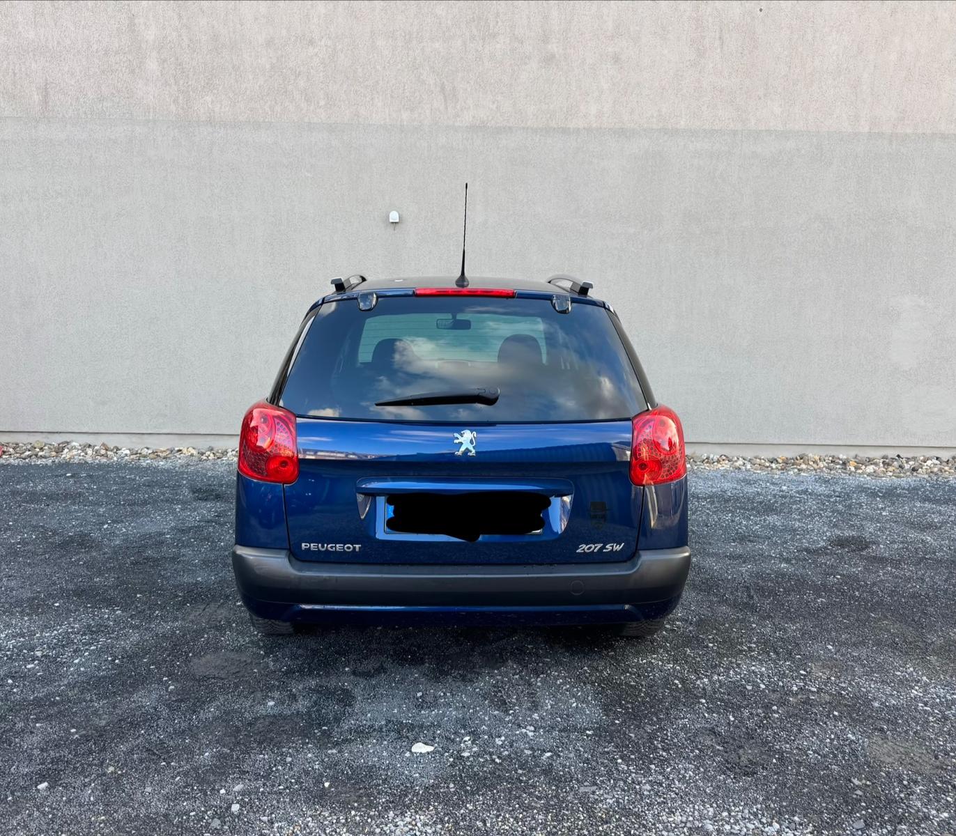 Peugeot 207 2008 — photo 6