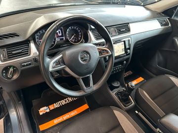 Skoda Rapid*KLIMAAUTO*SZHZ*CARPLAY*NAVI*TEMPO*TÜV0927