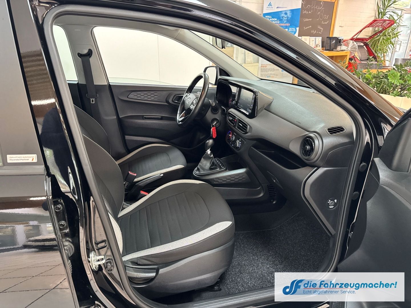 Fahrzeugabbildung Hyundai i10 Trend 1.0 EU6d Navi Apple CarPlay Android Au