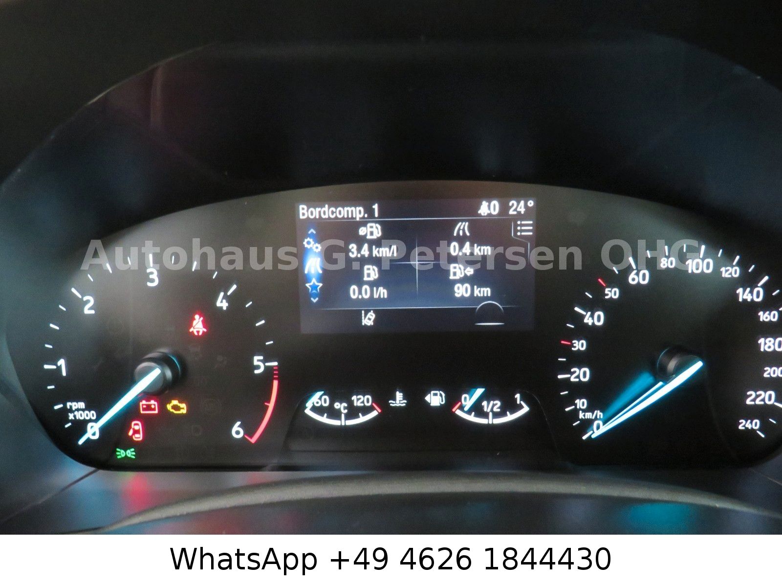 Fahrzeugabbildung Ford Focus 1,5 Titanium Turnier*Tempo*SHZ*LM 16*