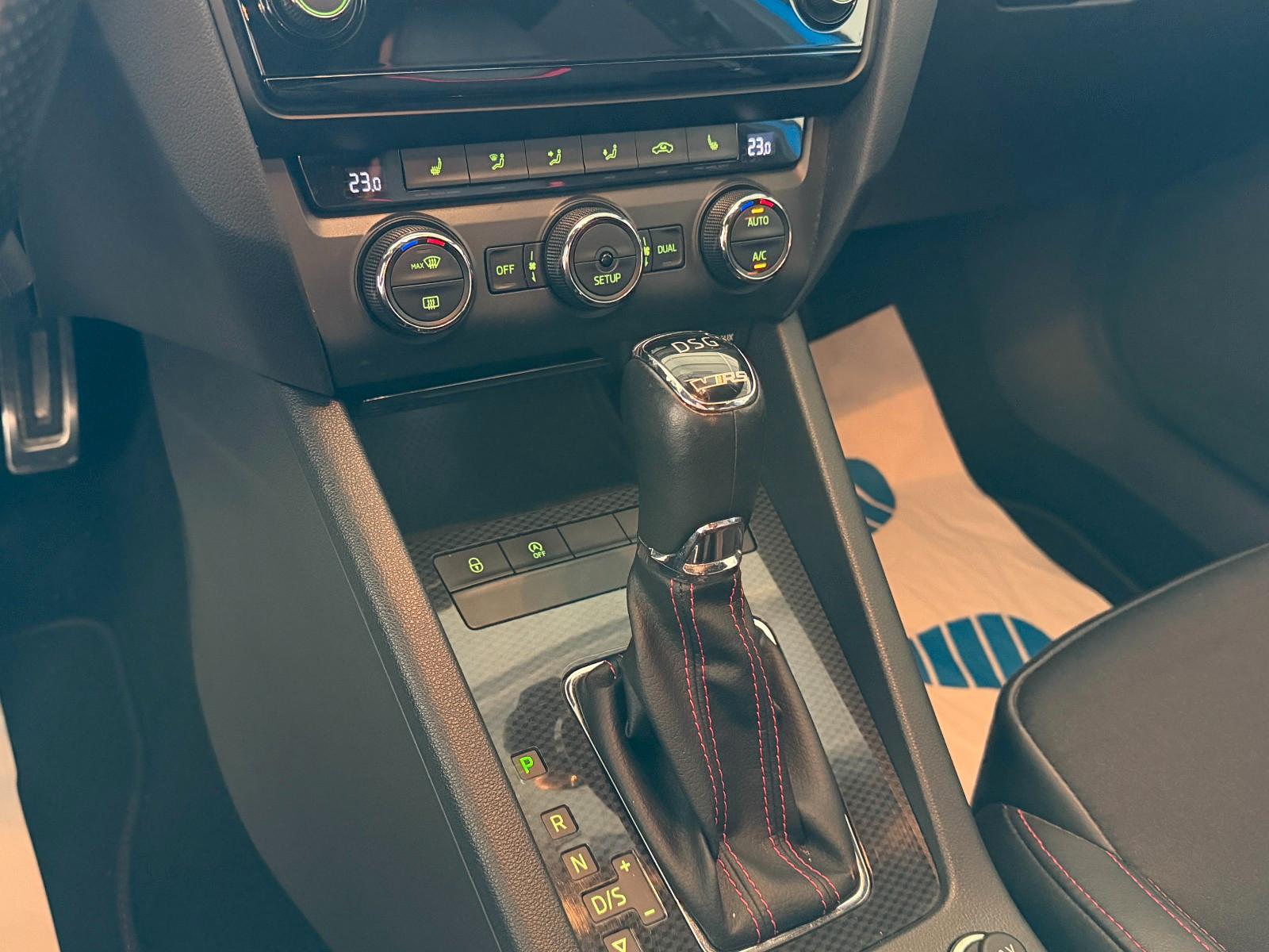 Skoda Octavia Lim.*RS*Automatik*Garantie*Xenon*Leden*