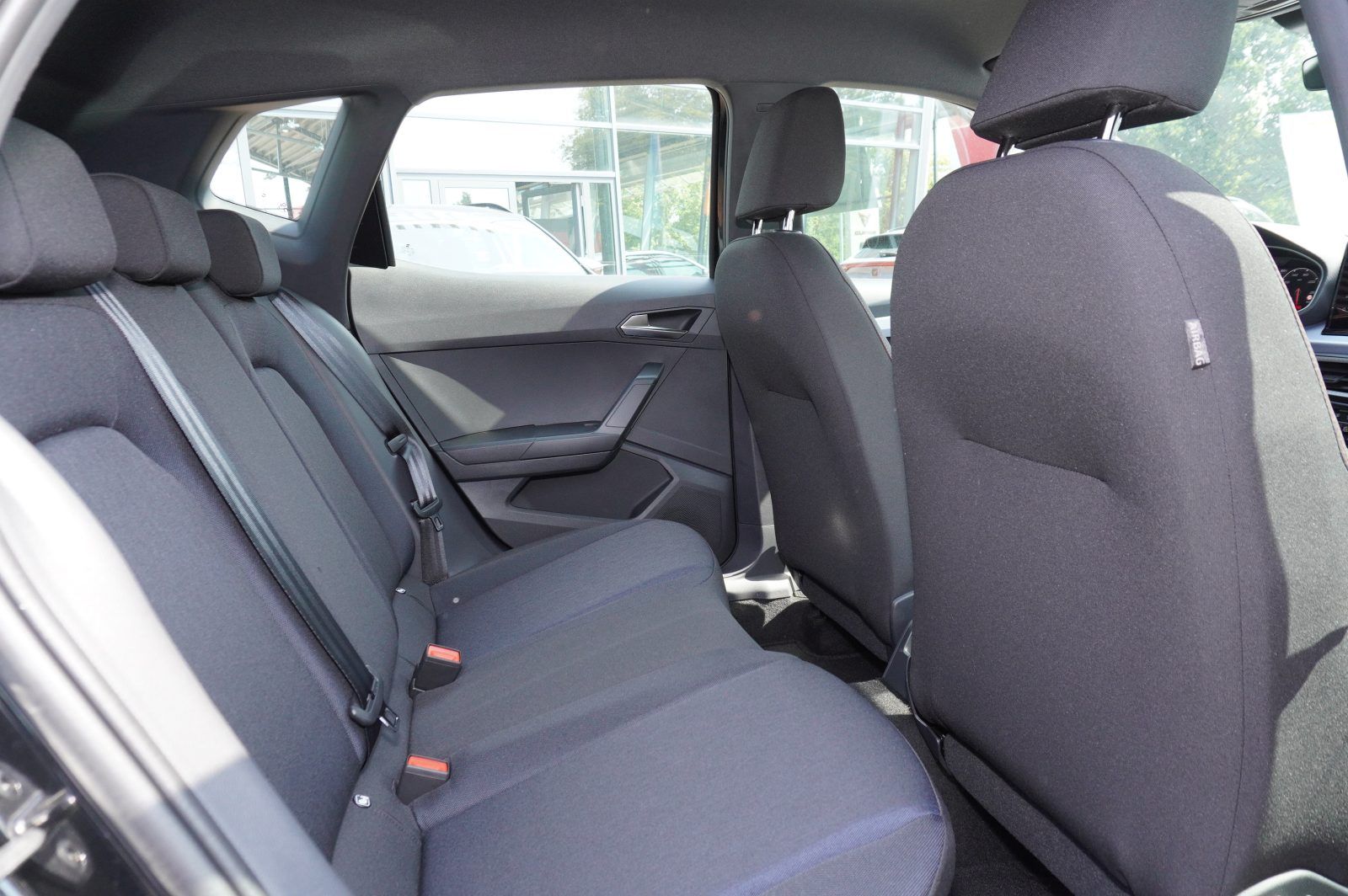 Fahrzeugabbildung SEAT Arona 1.0 TSI FR OPF (EURO 6d) FR,LED,Navi,Kamer