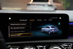 MERCEDES-BENZ A 200 d Limousine 4Matic*CAM*AMBIENTE*PANO*SOUND