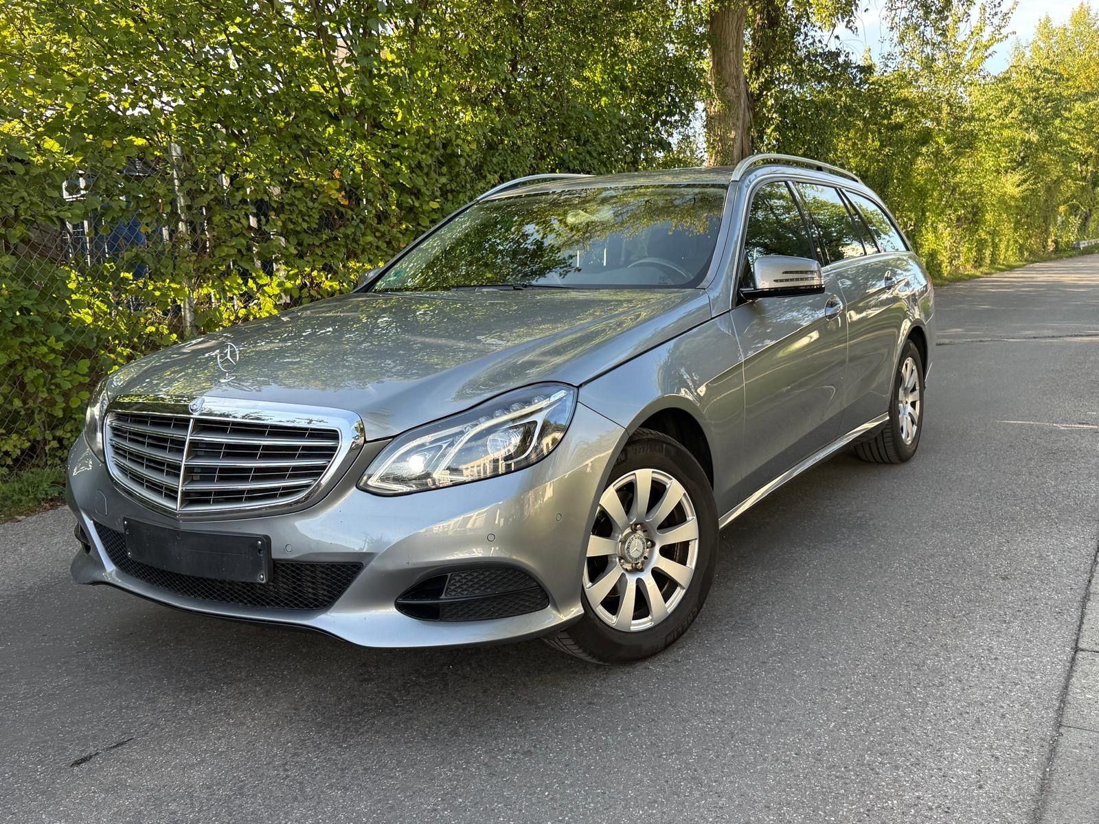 Mercedes E 220