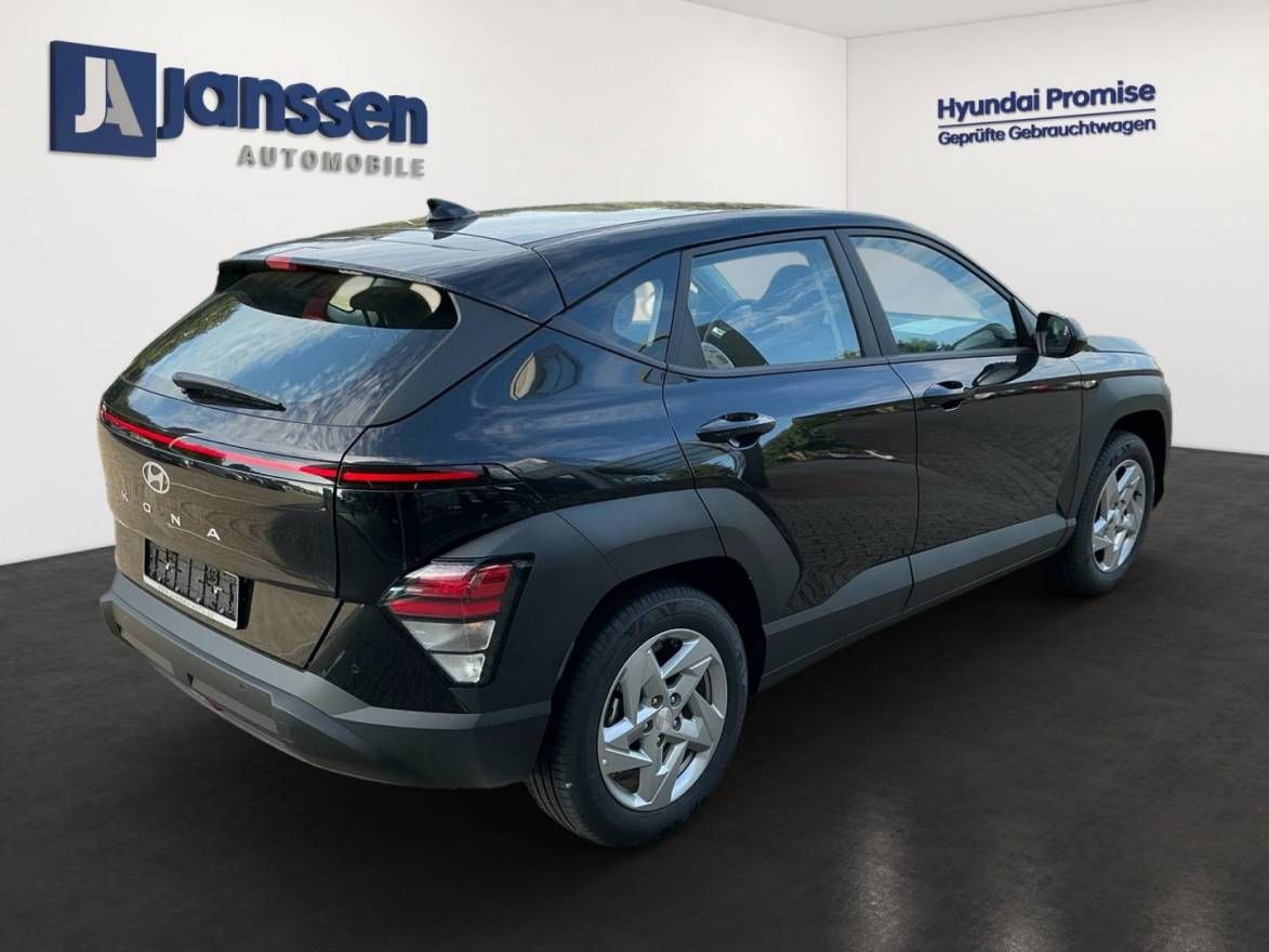Fahrzeugabbildung Hyundai KONA Select Funktions-Paket