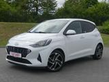 Hyundai i10 1.0 Edition 30 Kamera Navi Standheizung Temp - mit Benzin-Antrieb: Weiß, Kleinwagen