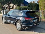 Volkswagen Touareg 3.0 V6 TDI 210kW 4MOTION STANDHEIZUNG - Volkswagen Touareg: 3.2