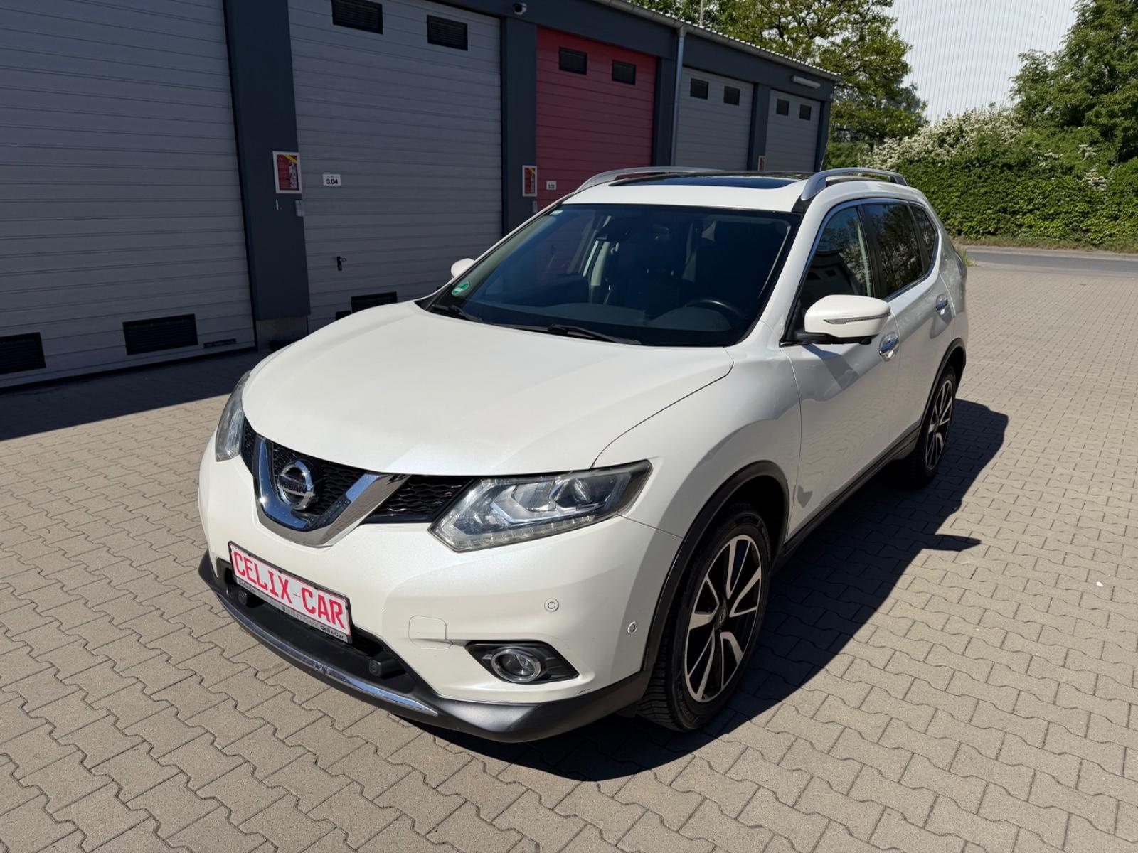 Nissan X-Trail Tekna+7*Sitzer+Kamera+Pano