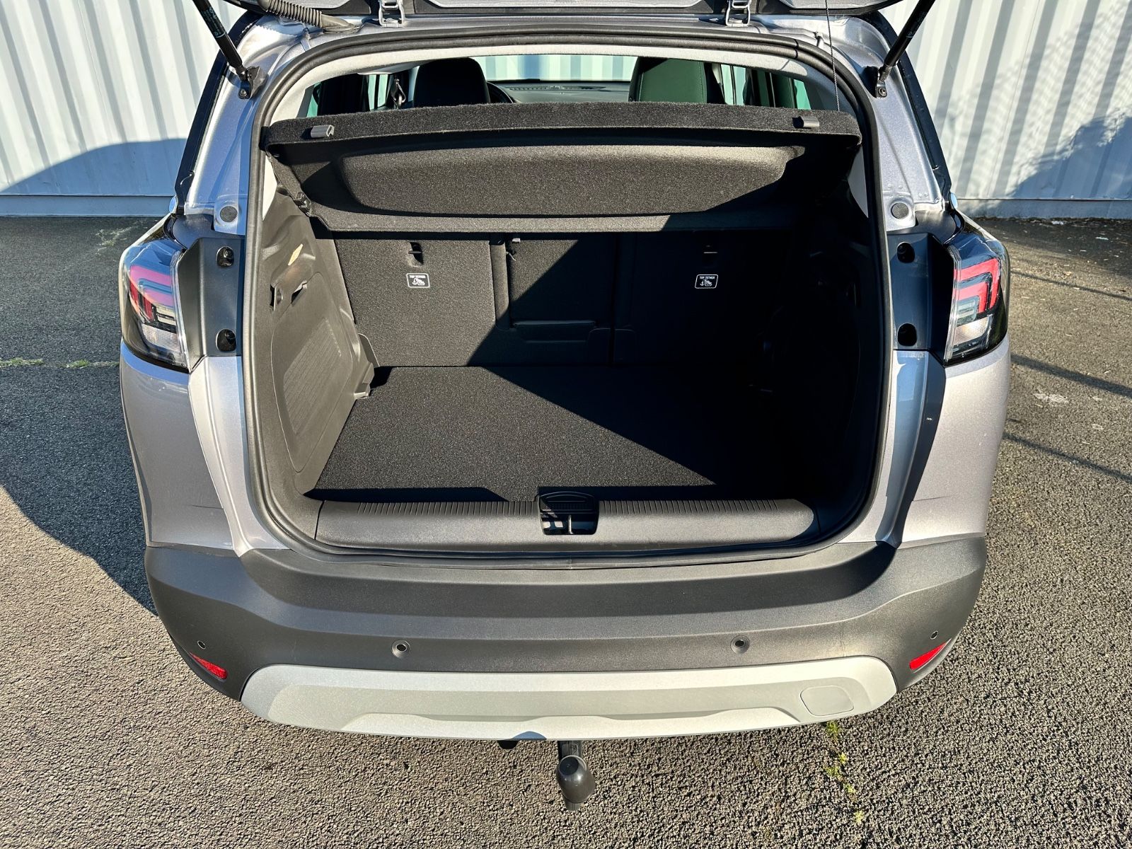 Fahrzeugabbildung Opel Crossland Elegance Kamera*Sitzh.*Frontsch.beheiz