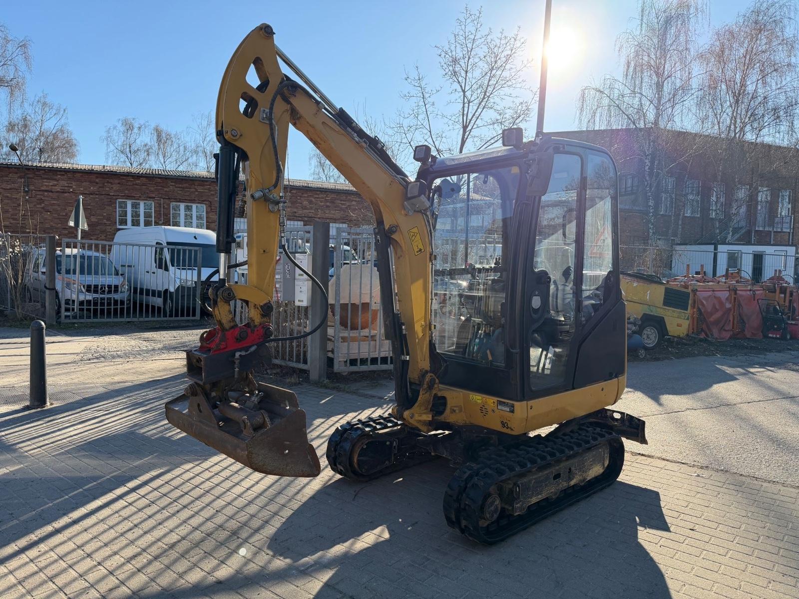 CAT 301.7 Schnellwechsler