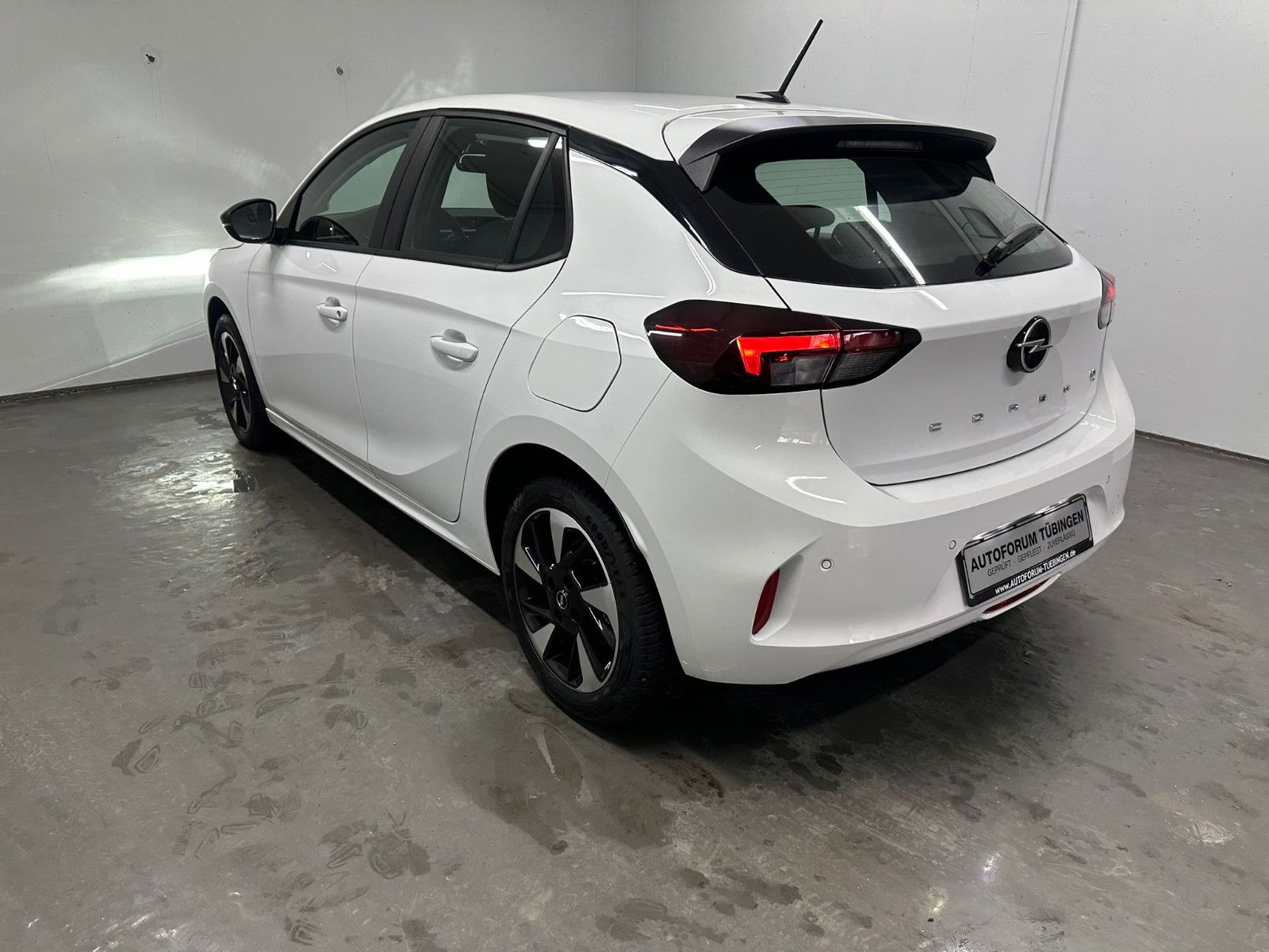 Fahrzeugabbildung Opel Corsa F e Edition*FACELIFT*SH*KLIMA*LED