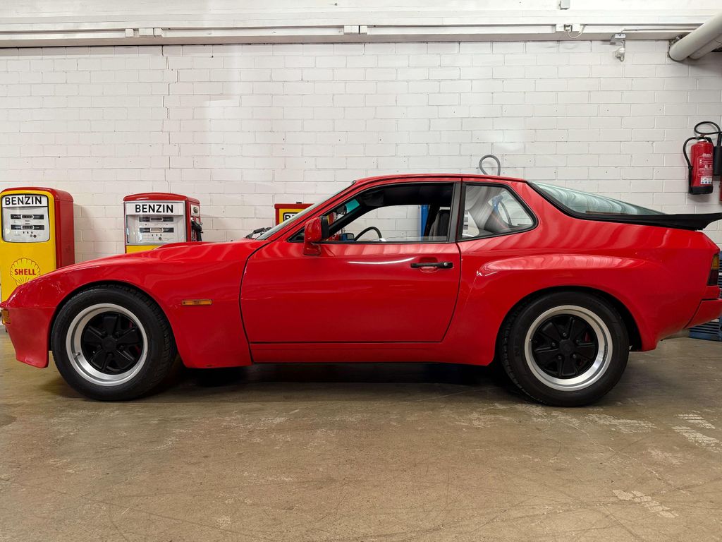 Porsche 924