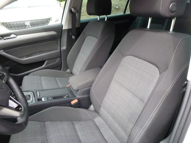 Passat Variant Business Diesel DSG Automatik
