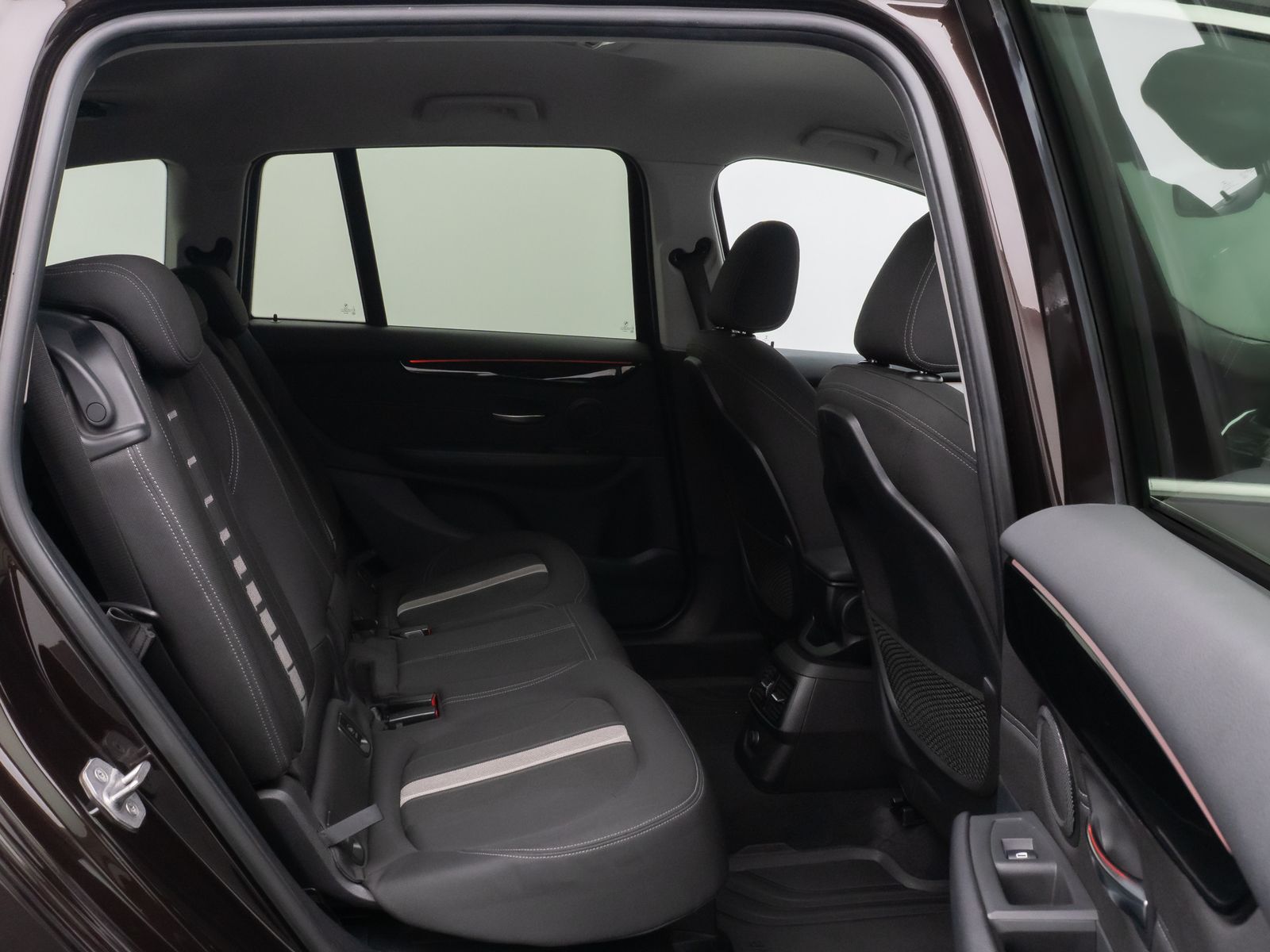 Fahrzeugabbildung BMW 218 Gran Tourer SportLine Parkassist Navi AHK