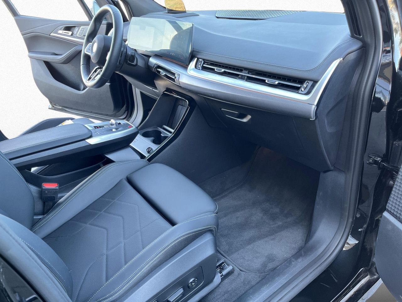 BMW 223 Active Tourer - Bild 17