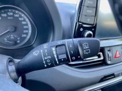 Fahrzeugabbildung Hyundai i30 1.0 AAC ALLWETTER ALU KAMERA PDC CARPLAY