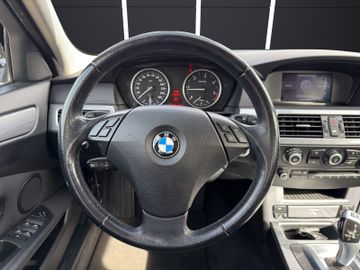BMW 520 - 12