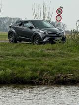 Toyota CHR 1.8 Hybrid Team Deutschland - Toyota C-HR in Bremen
