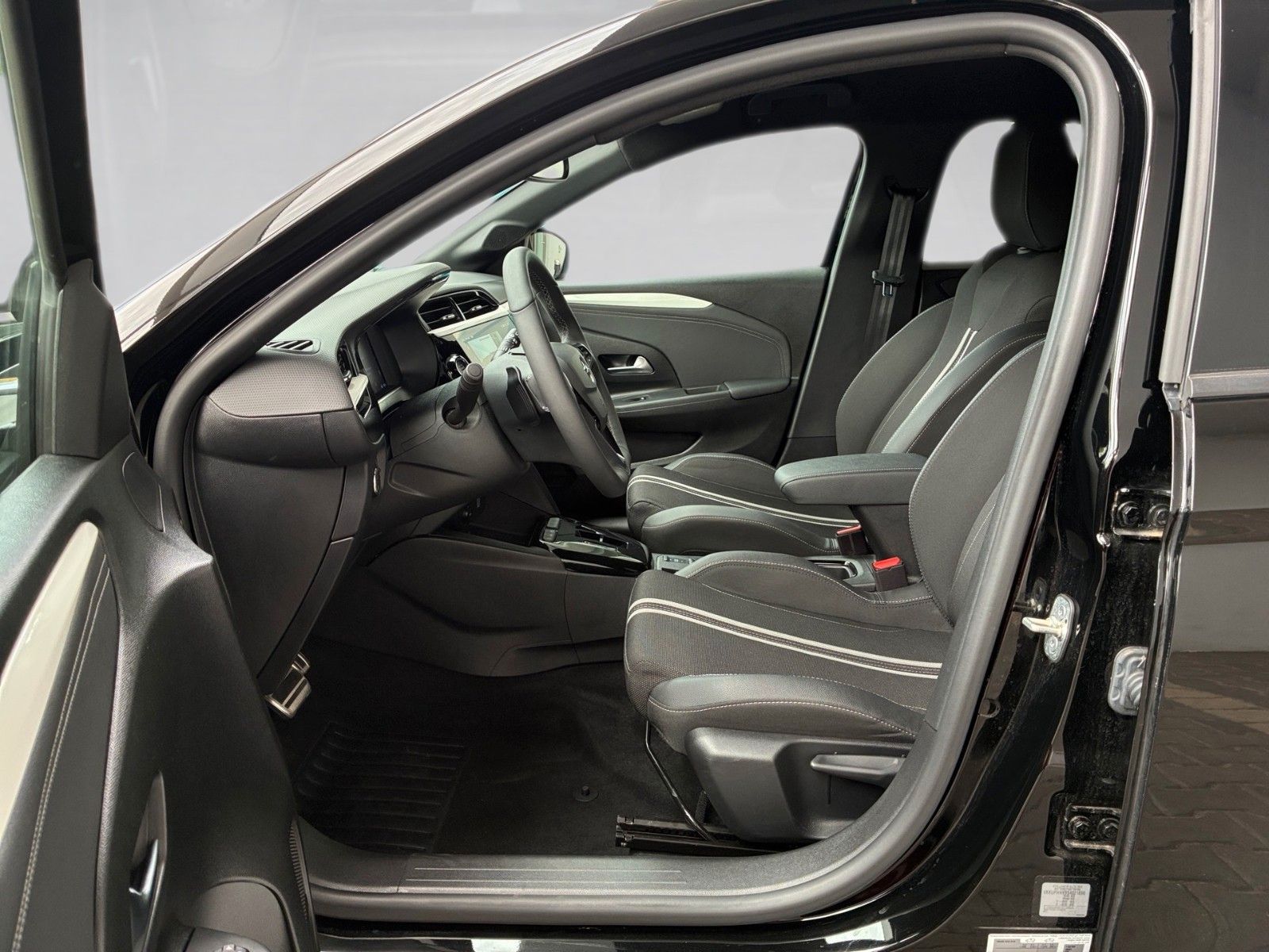 Fahrzeugabbildung Opel Corsa F GS 100PS Automatik/Kamera/Navi!