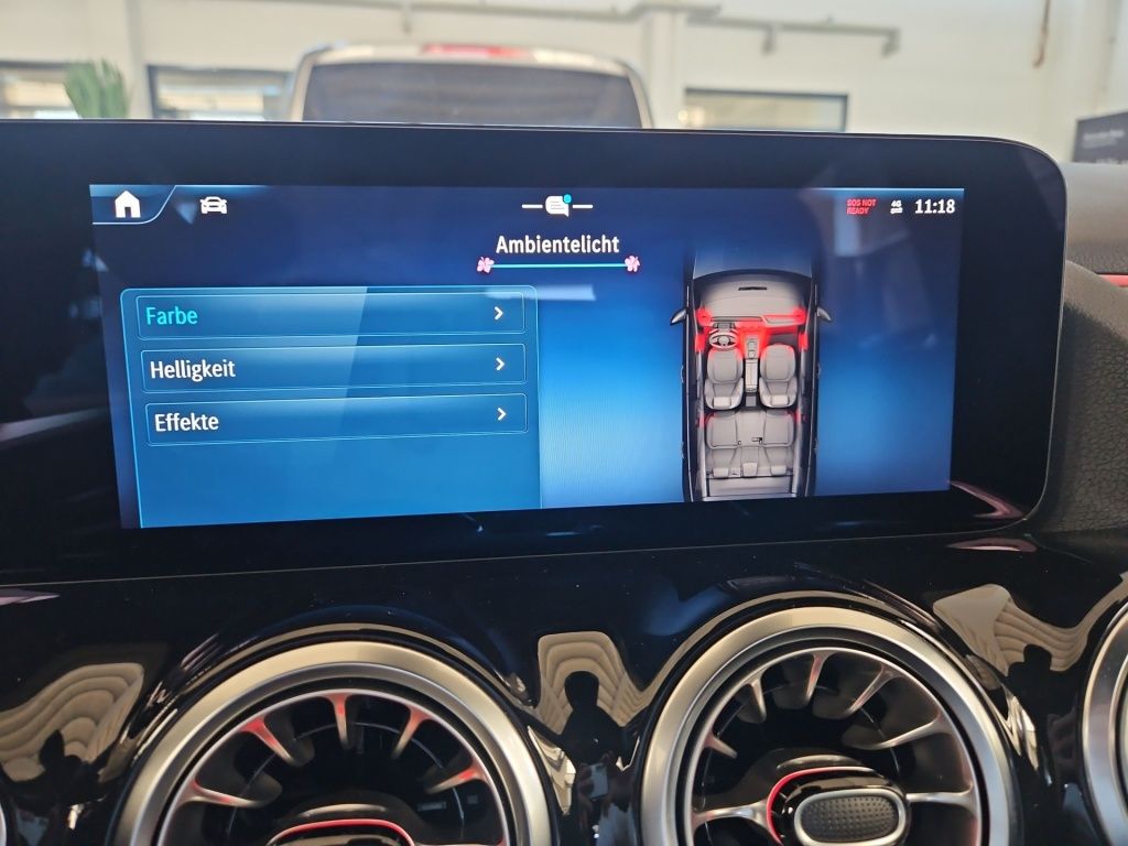 Fahrzeugabbildung Mercedes-Benz B 200 AMG Night Totwi. LED Navi KAM SHZ KeyLess
