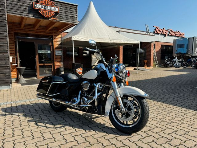 Harley-Davidson Road King Police // FLHP