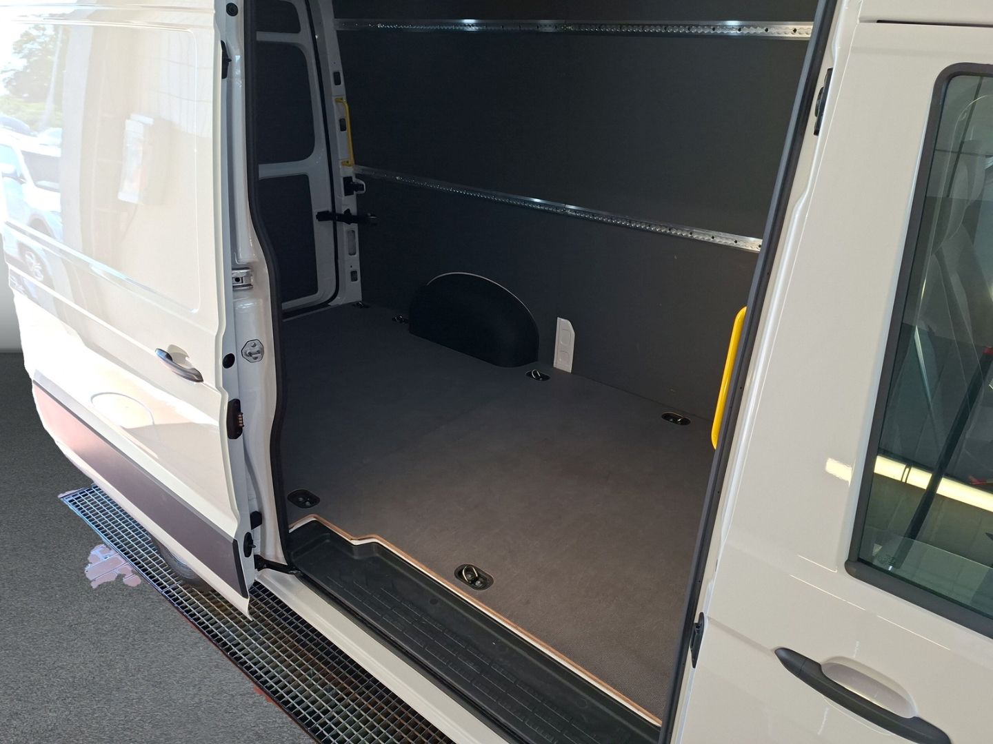 Crafter 2.0 TDI Kasten 35 mittellang Hochdach FW