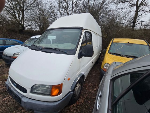 Ford Transit 2,5