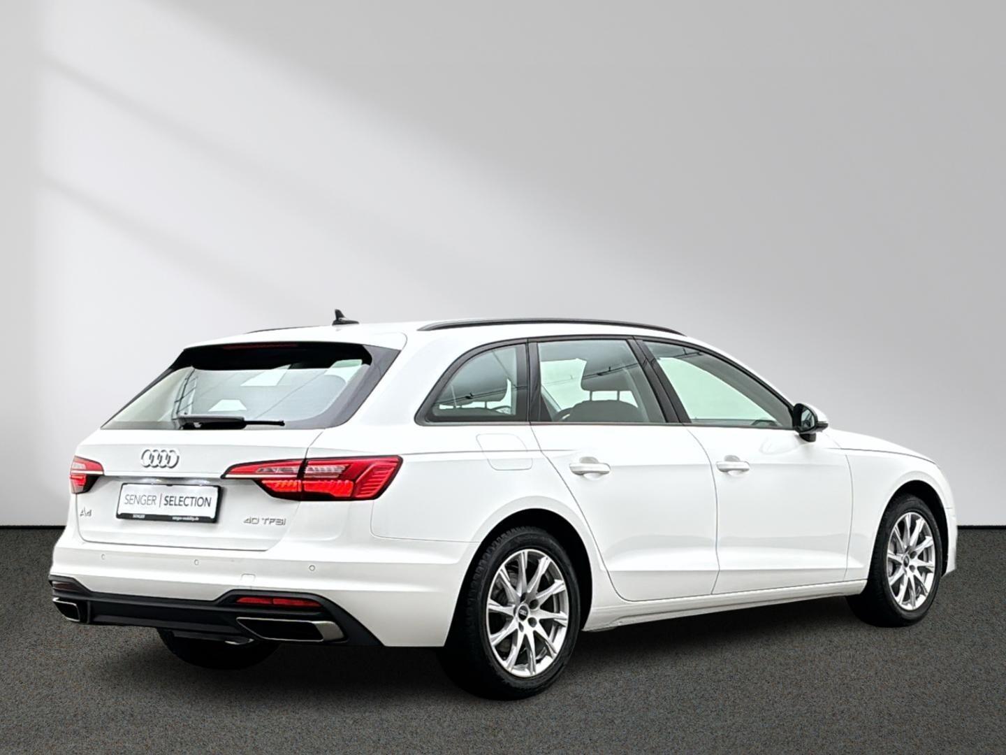 Audi A4 Avant 40 TFSI MMI LED AHK Sitzheizung Tempo.