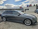 Audi RS4 Avant 2.9 TFSI quattro PANO*KAMERA*KEYLESS - Audi: A 9