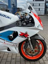 Suzuki GSX R 750 1.Hand - Offers