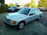 Mercedes-Benz 190 E 1.8 Oldtimer TÜV Neu - Mercedes-Benz 190 aus 1992: 190e