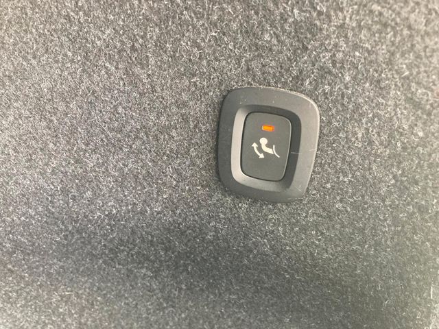 XC 40 D3 Momentum Pro AWD