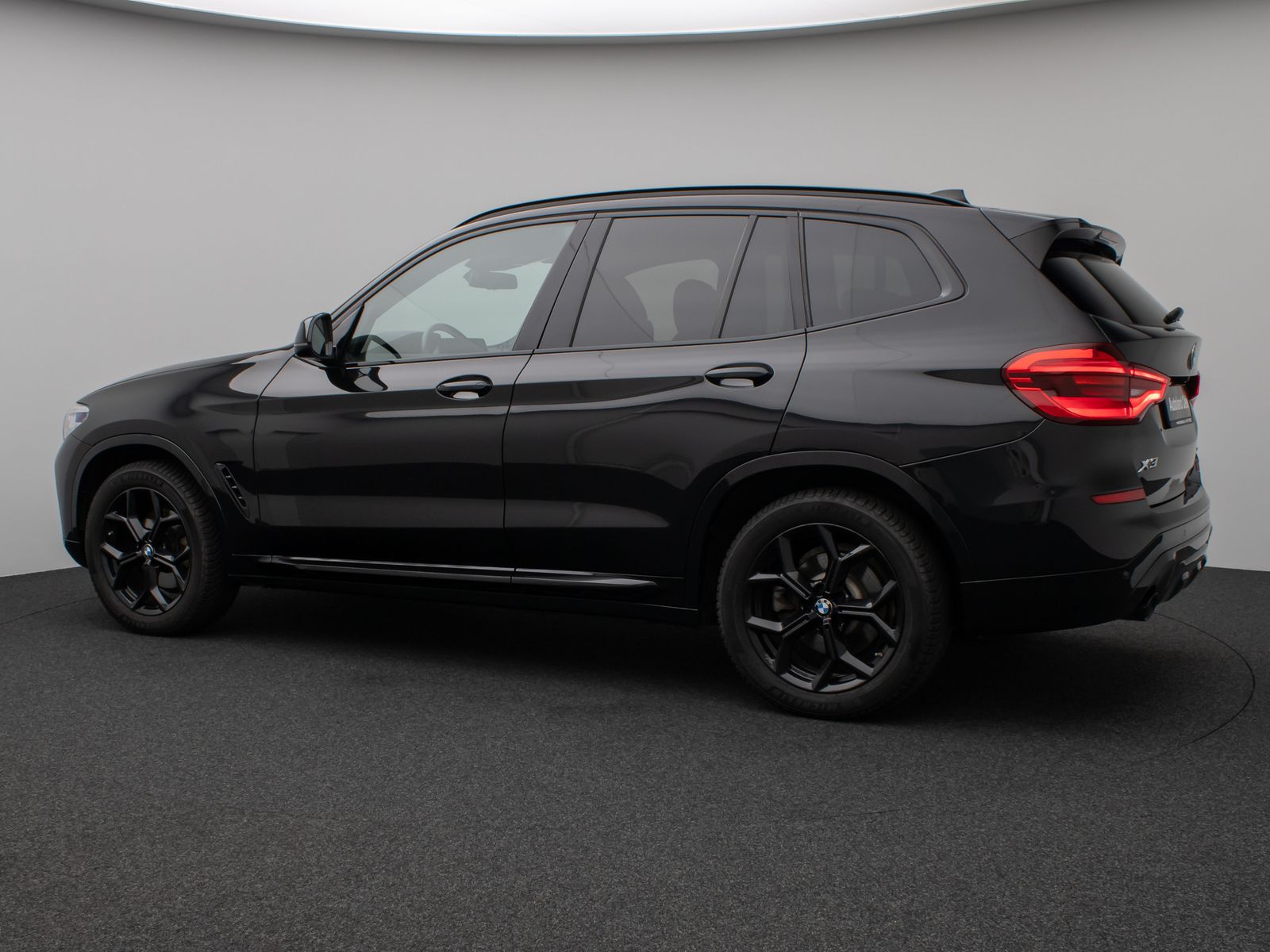 Fahrzeugabbildung BMW X3 xD30i xLine Panoram Kamera HiFi Komfort Sport
